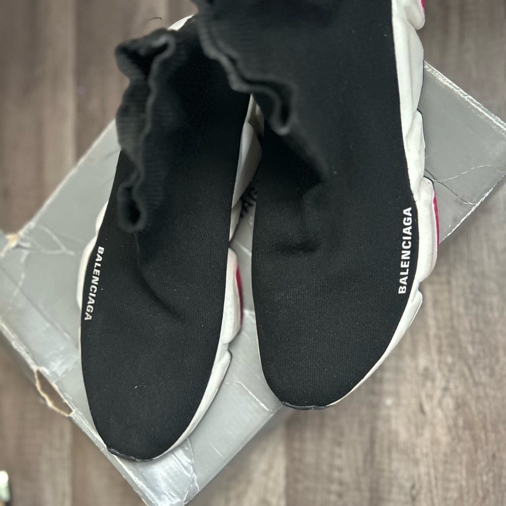 Balenciaga Black Sneakers Versatile Low-Top Design- AS IS USED